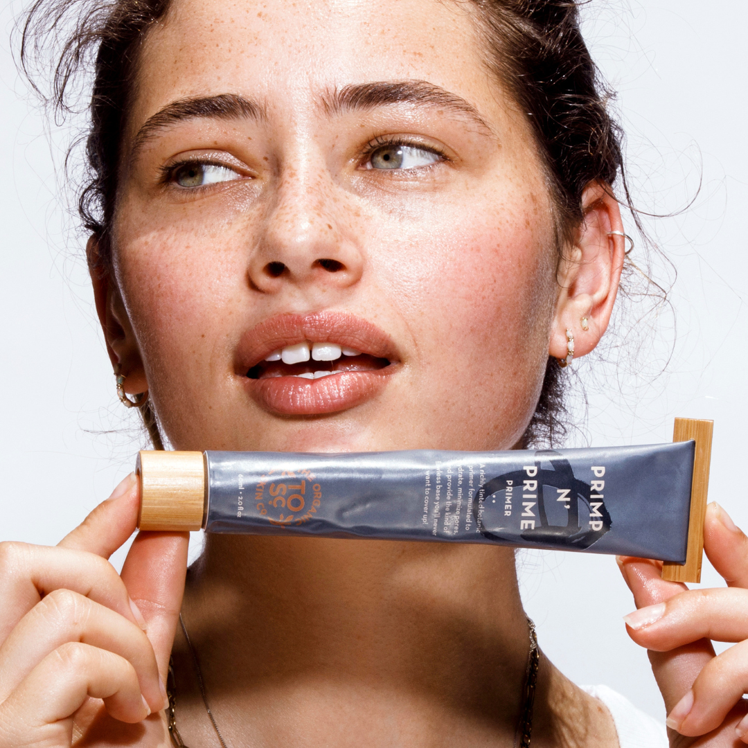 The Organic Skin Co. - Primp N' Prime - Tinted Moisturizer and Face Primer